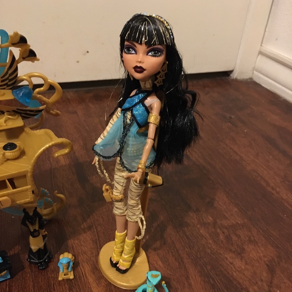 Cleo doll